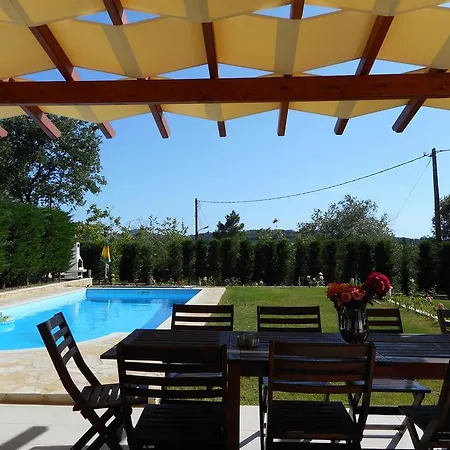Villa Villa Poulades