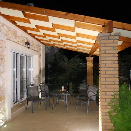 Villa Poulades Villa