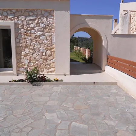 Villa Villa Poulades *